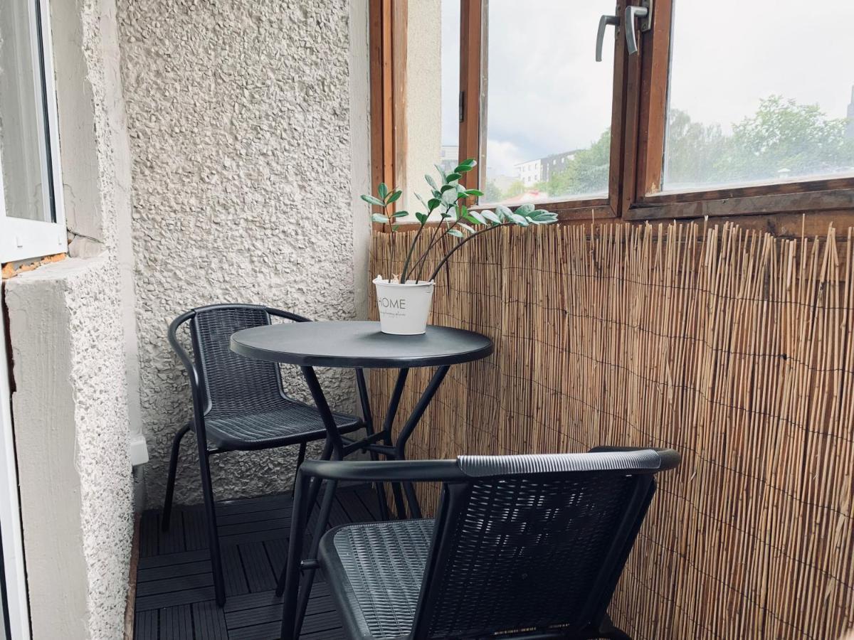 You'Ll Love This Large Apartment! Free Parking! ทาลลินน์ ภายนอก รูปภาพ
