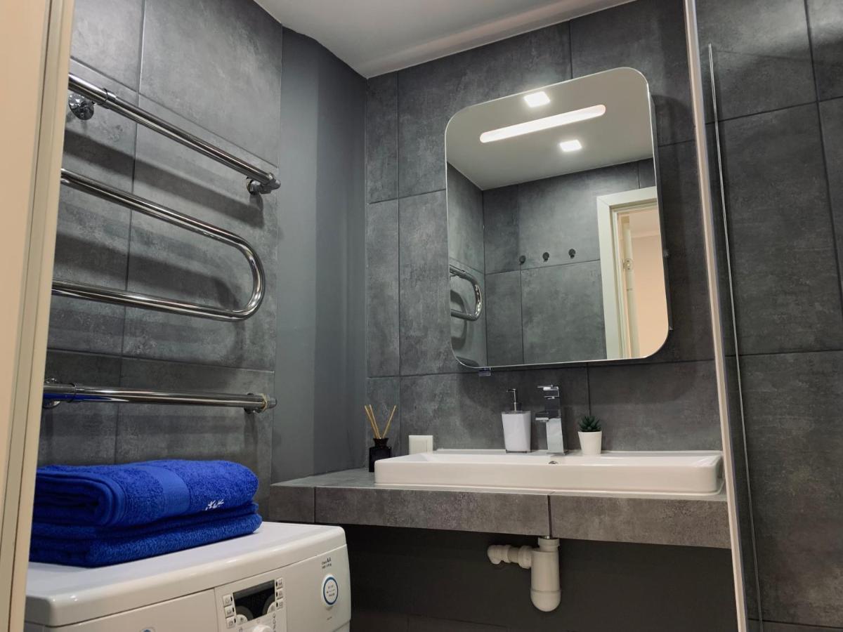 You'Ll Love This Large Apartment! Free Parking! ทาลลินน์ ภายนอก รูปภาพ